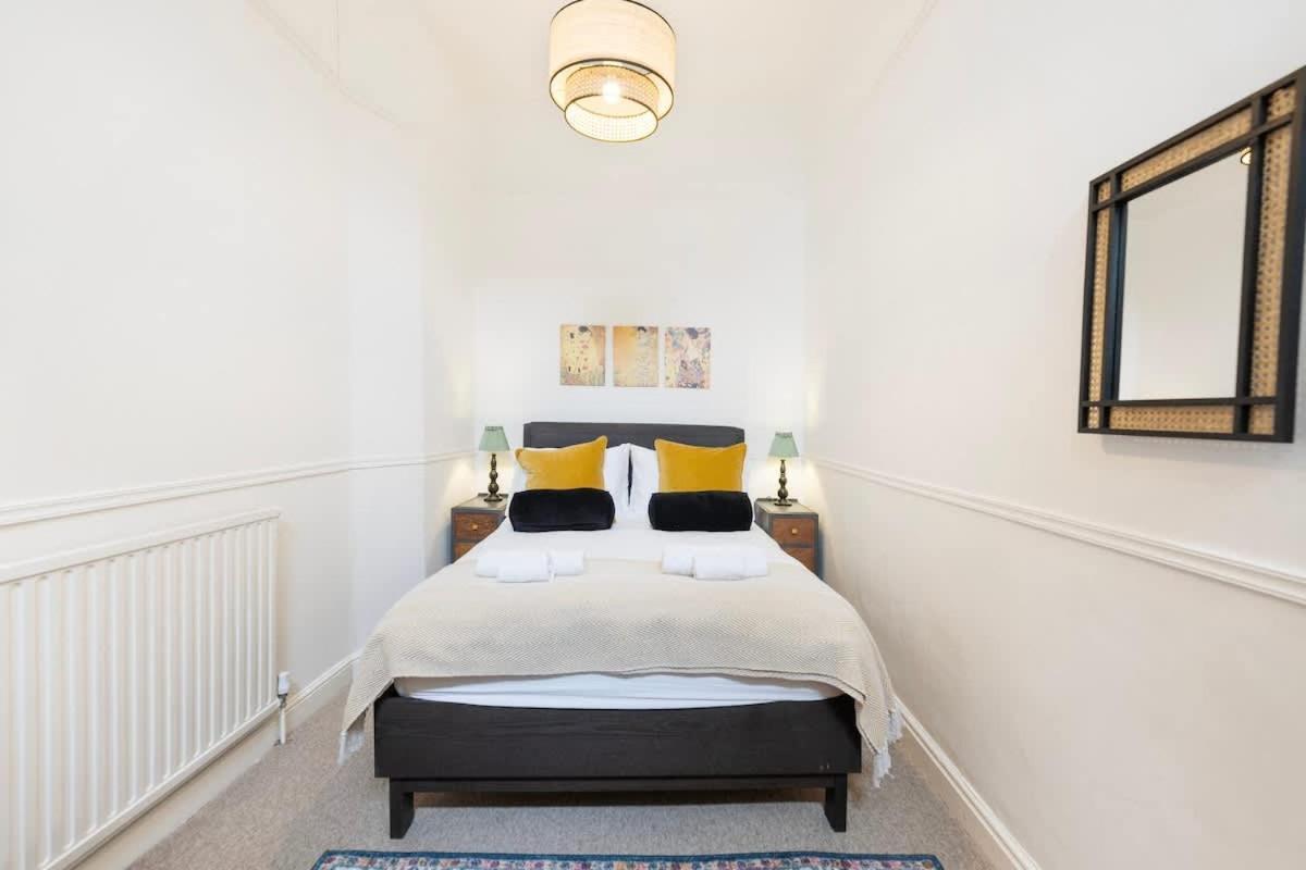 Spacious And Quiet Ground Floor Flat Bristol Esterno foto